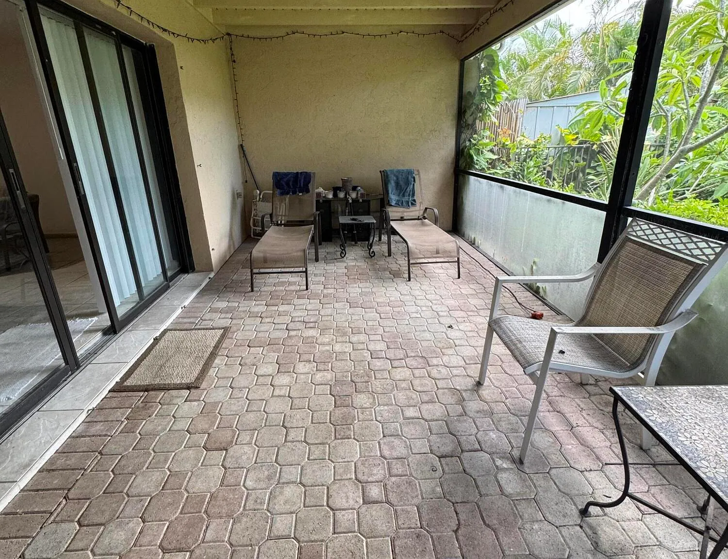 2 bed, 2.0 bath, 1501 sqft, $2,700 — Photo 2