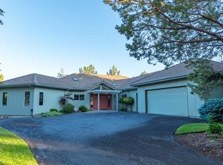 2103 Condor Ct, Redmond, OR 97756