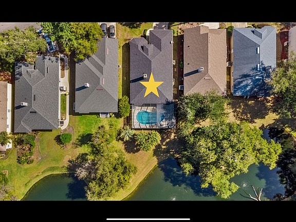 2nd image of 403 Portside Dr