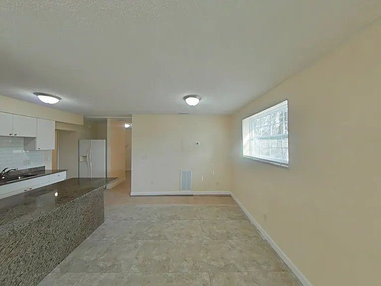 3903-3915 NW Gainesville Rd — Photo 3