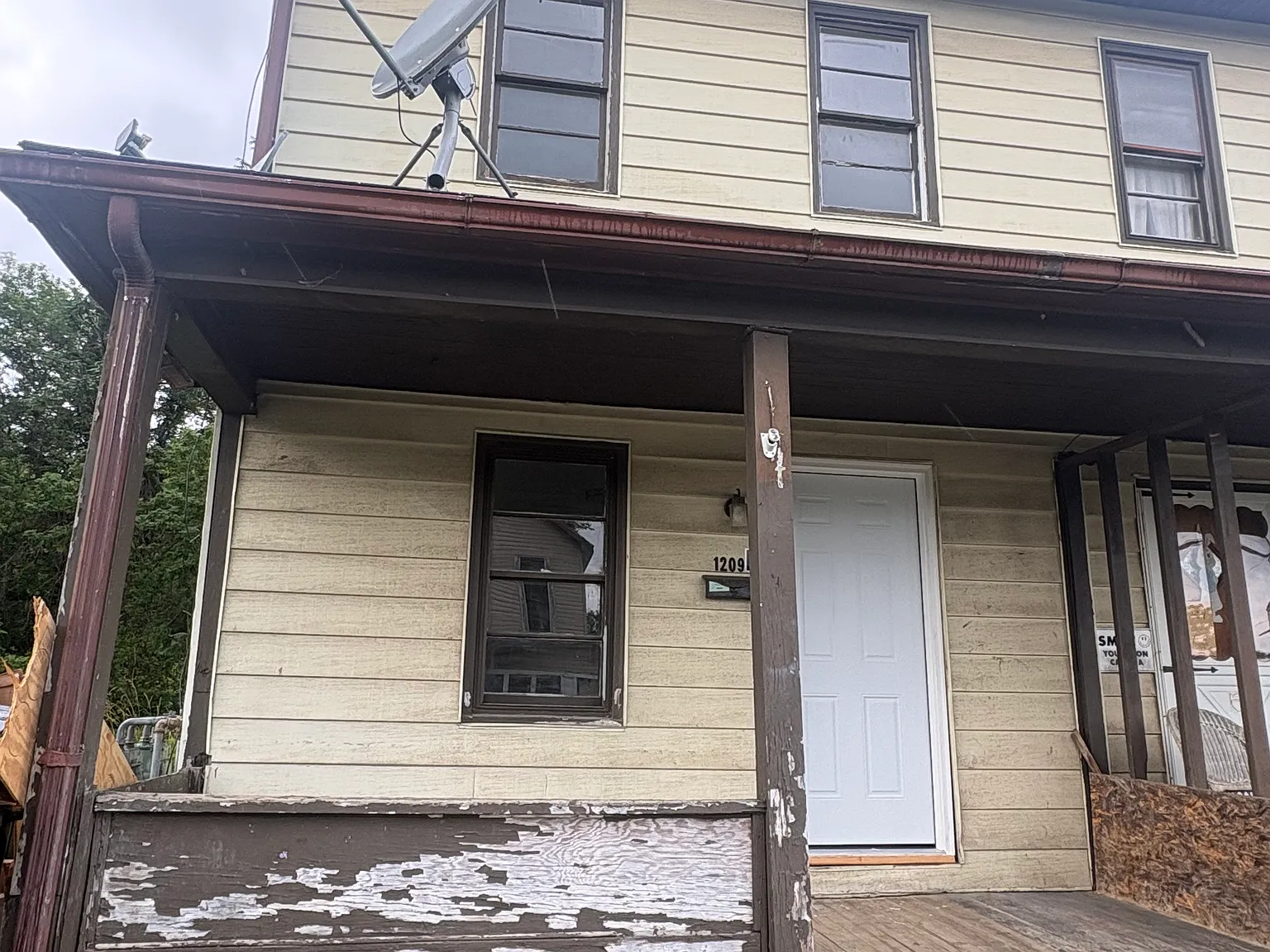 2 bed, $800 — Photo 2