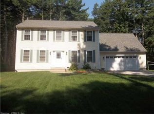 17 Karin Dr, Plainfield, CT 06374