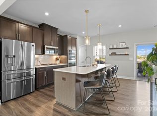 110 Lanyard Dr #C, Mooresville, NC 28117