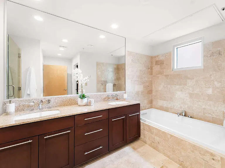 1600 Barton Springs Rd #5301 — Photo 22