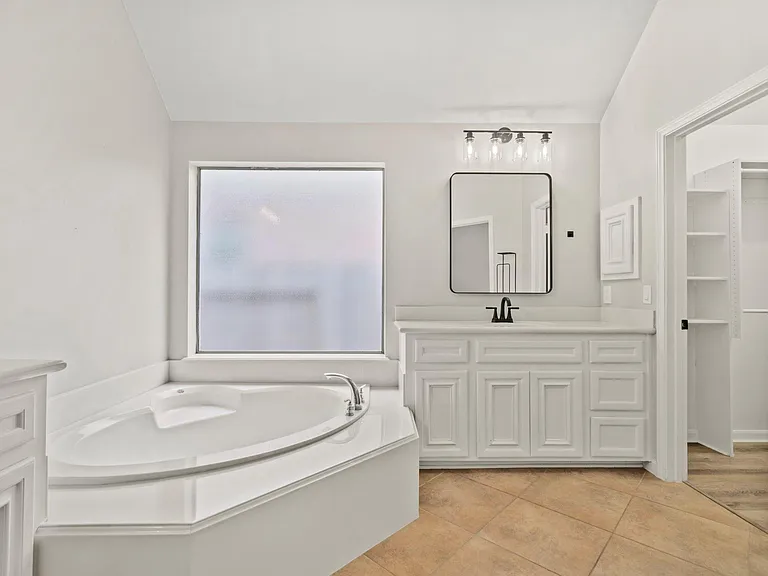 28410 Stonestead Dr — Photo 31
