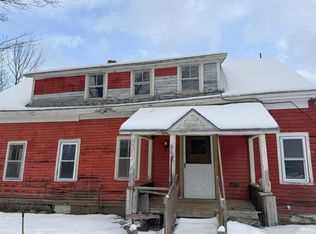 843 Kentfield Rd, Whitingham, VT 05361