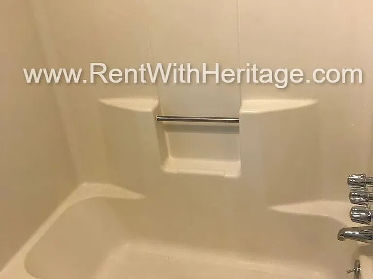 1709 Nutmeg St — Photo 21