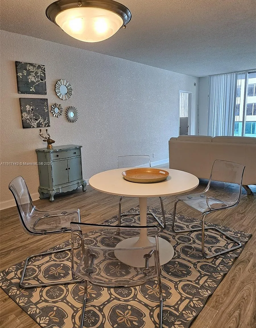 Sian Ocean Residences Cond — Photo 2