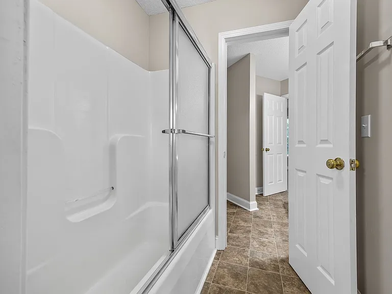 17 Whitfield Way — Photo 15