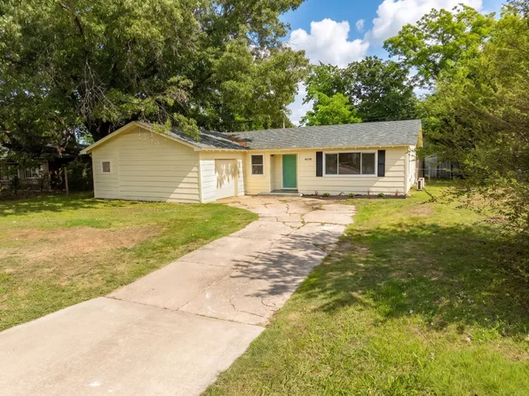 4600 N 30th St, Fort Smith, AR 72904