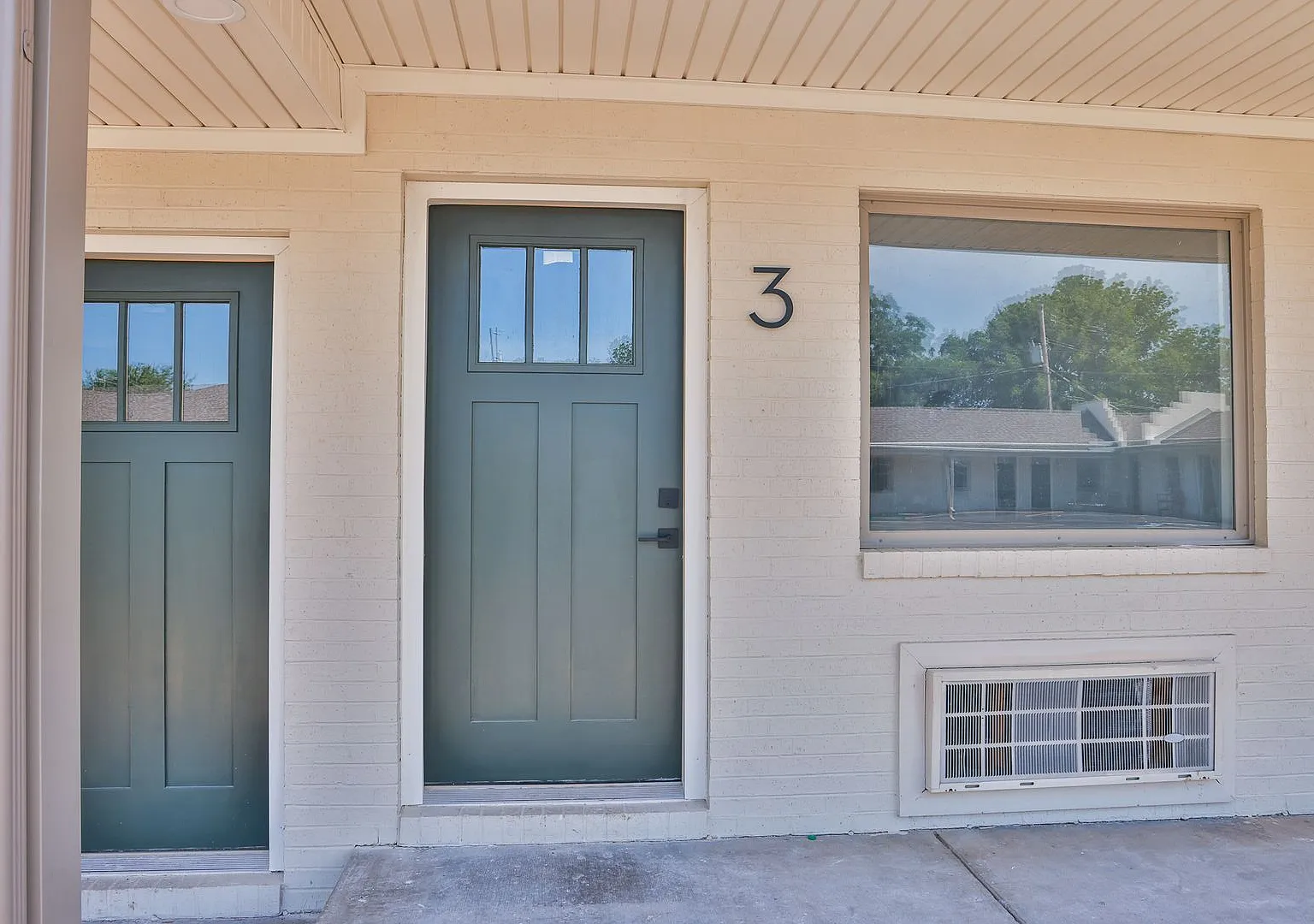 The Haven | All Utilities Included — Photo 2