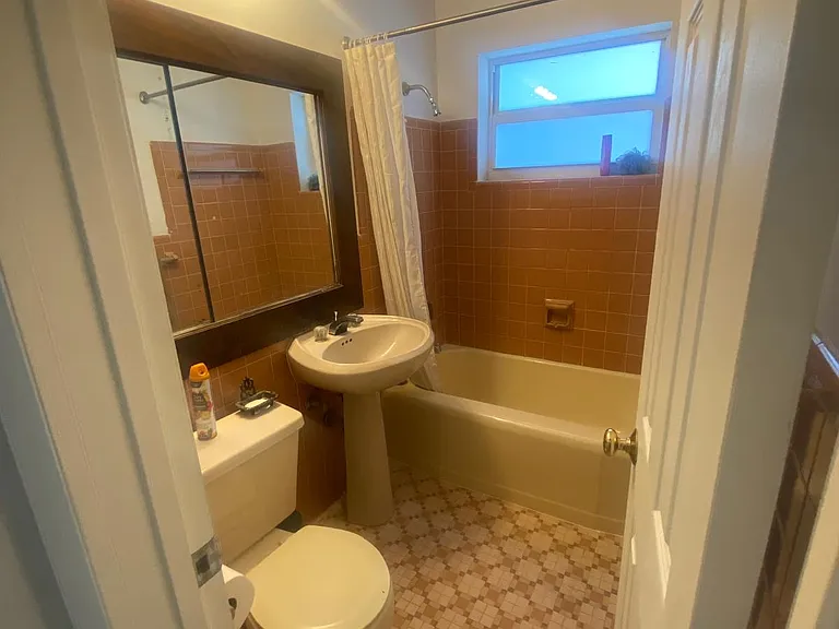 1973 Windward Dr — Photo 13