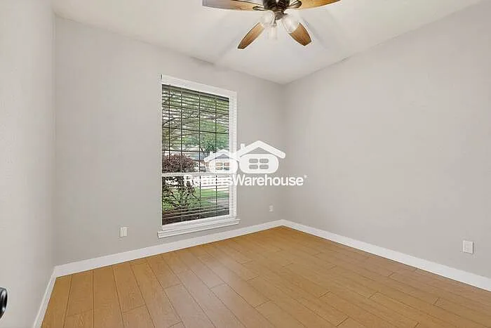 611 Orchard Ln — Photo 22