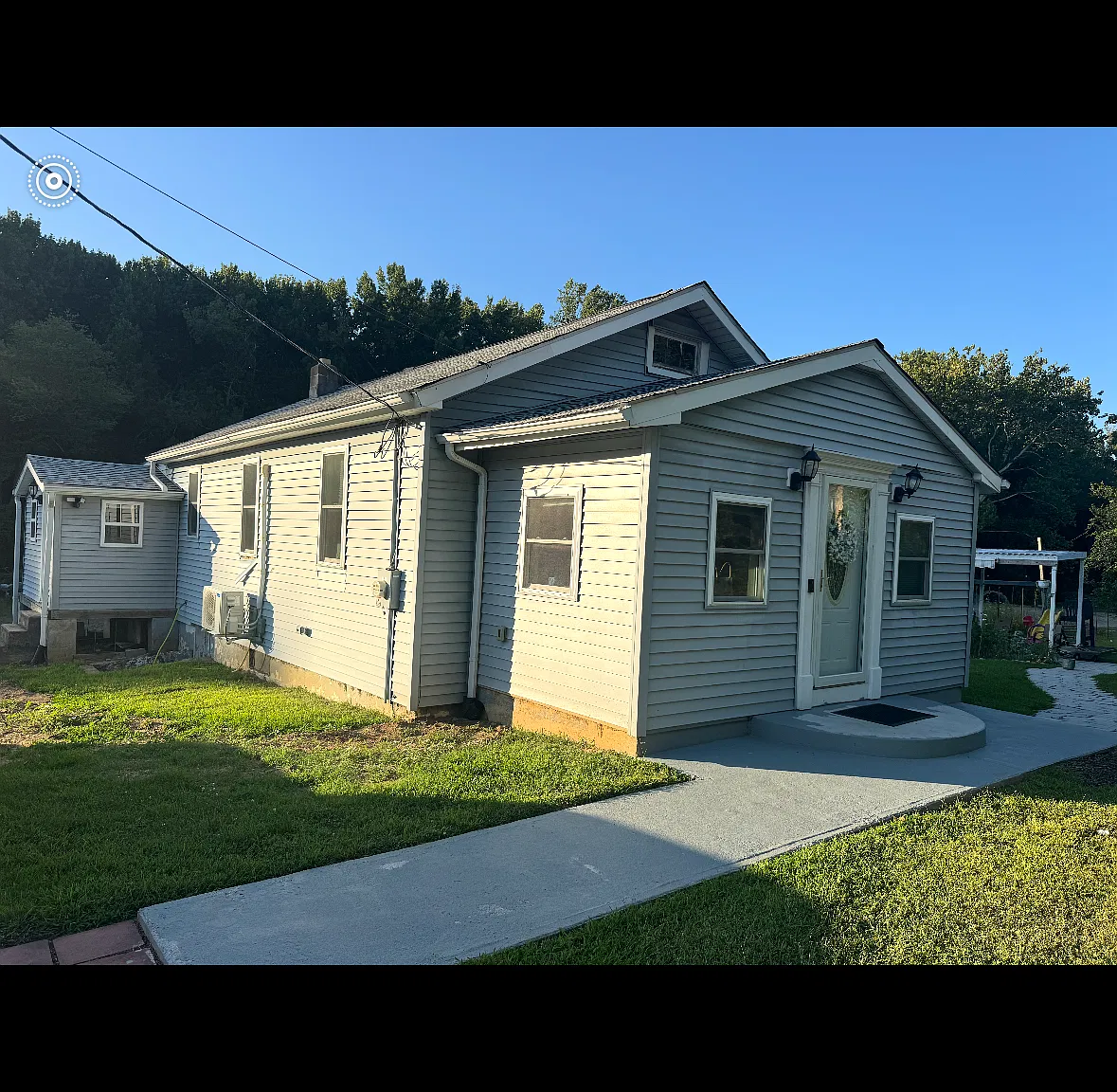 3 bed, 1080 sqft, $2,250 — Photo 2