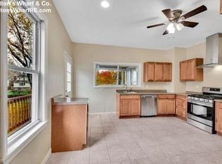 33 Garfield Ave #1, Woburn, MA 01801