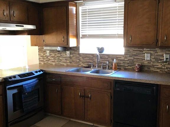 4th image of 2369 Fernview Dr