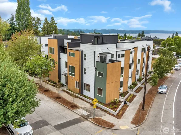 6355 41st Avenue SW, Seattle, WA 98136