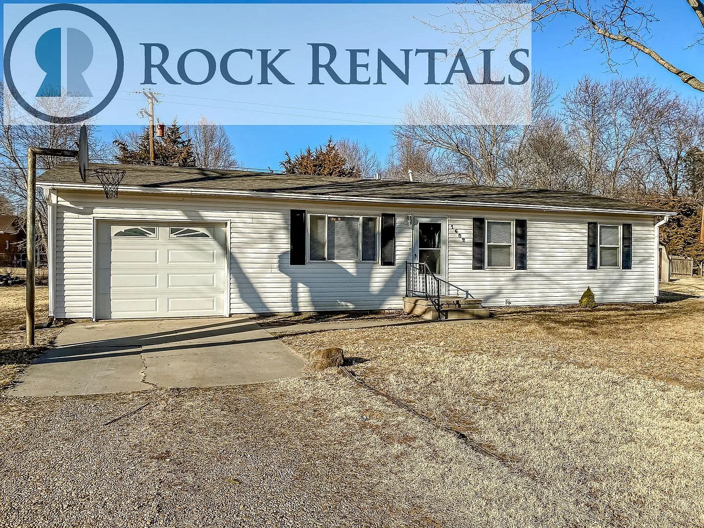 3 Bed 1 Bath with Attached Garage — Photo 1