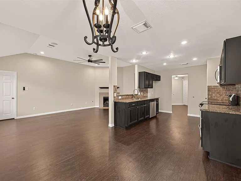 25223 Clover Ranch Dr — Photo 16
