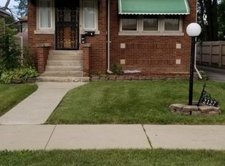 2127 S 8th Ave, Maywood, IL 60153