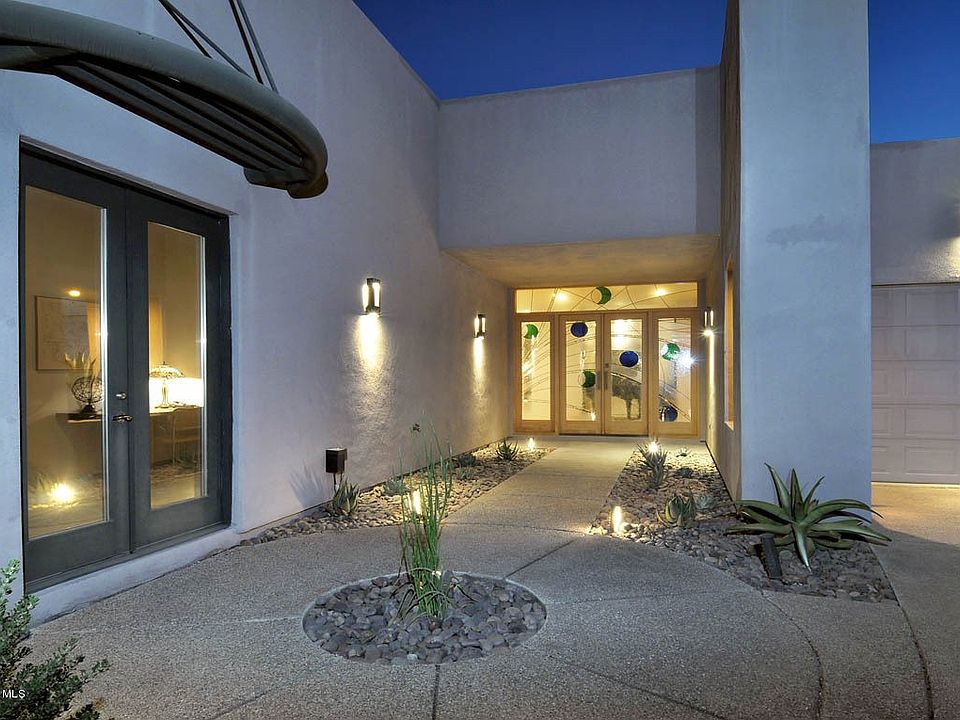 2nd image of 7654 N Canyon Spirit Way