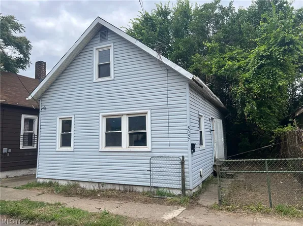 5037 Glazier Ave, Cleveland, OH 44127