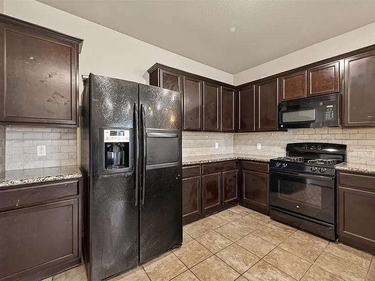 9211 Adobe Sky Ct — Photo 13