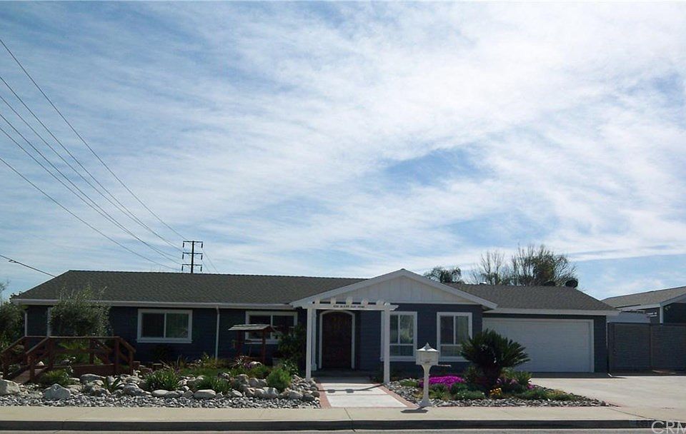 1st image of 6097 Vicente St
