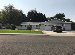 1716 S Olson St, Kennewick, WA 99338