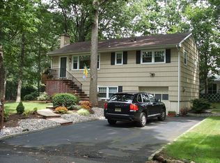 46 Milton Ave, Edison, NJ 08820