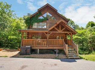 2976 Drue Fox Way, Sevierville, TN 37862