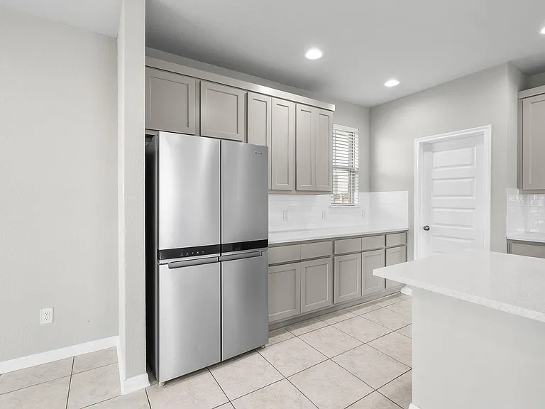 313 McLintock Rd — Photo 20