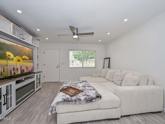 5th image of 9667 N 111TH Avenue