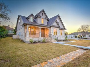 8 Parkside Rd, Austin, TX 78738