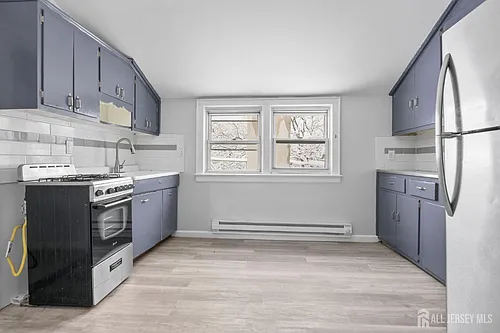 211 N 13th St #3 Photo 1