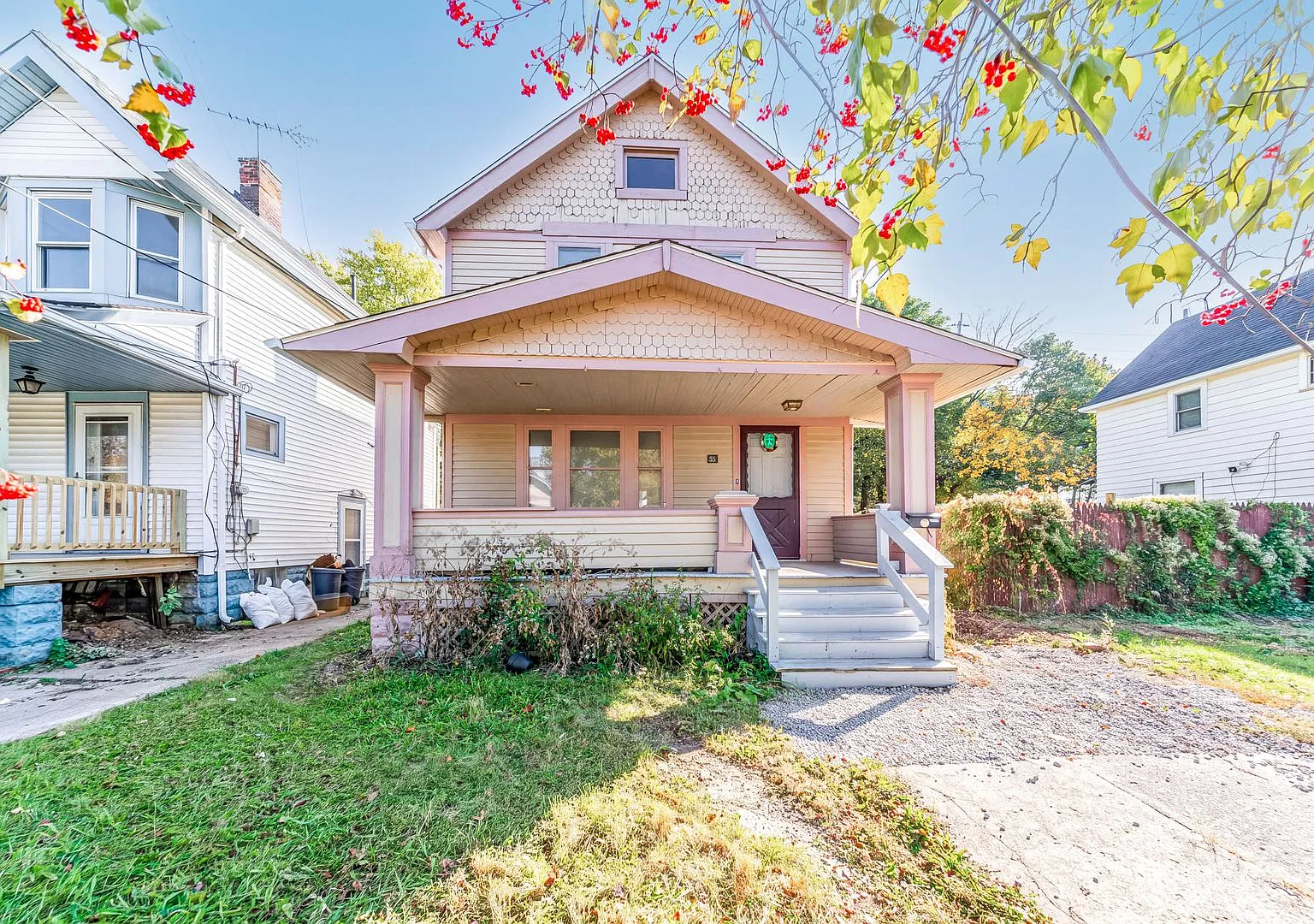 Beautifully Renovated Home in Prime Location — Photo 1