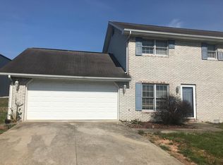 Amber Dr, Somerset, KY 42503