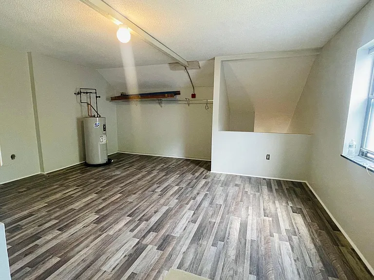 545 Smithfield Rd #2 — Photo 3