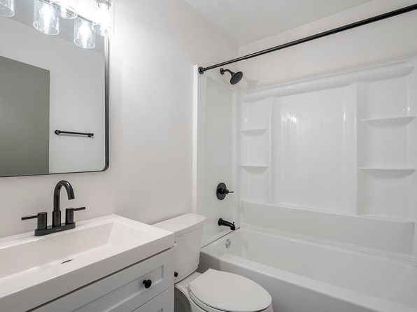 lexington-kentucky-77567920 picture