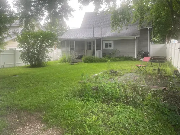 1009 E Market St, Crawfordsville, IN 47933