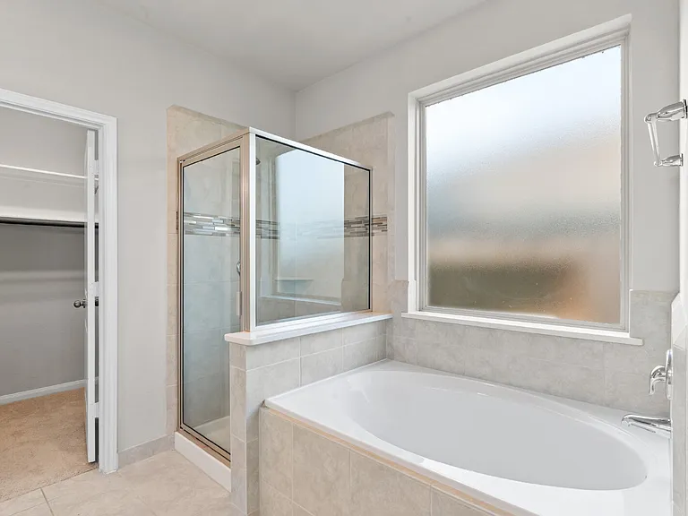 29650 Kynndal Shore Dr — Photo 14