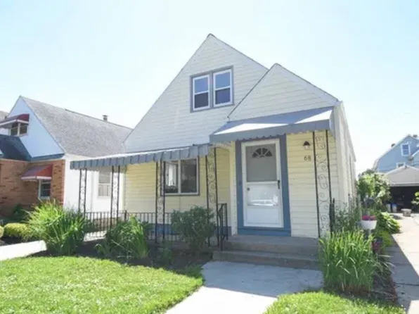 68 Groveland St, Buffalo, NY 14214