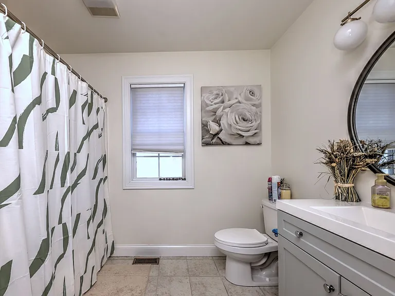 12A Landin St #A — Photo 11