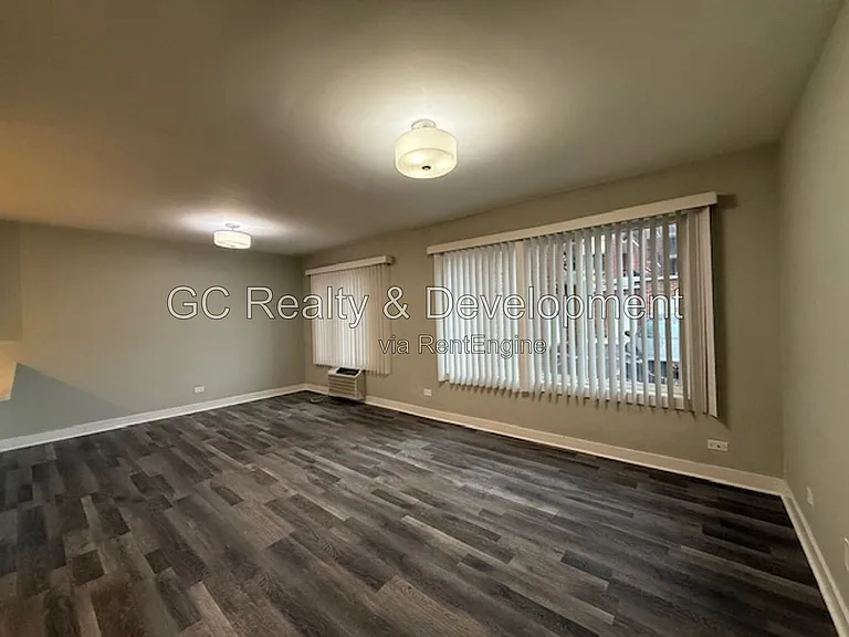 800 Graceland Ave #105 — Photo 6