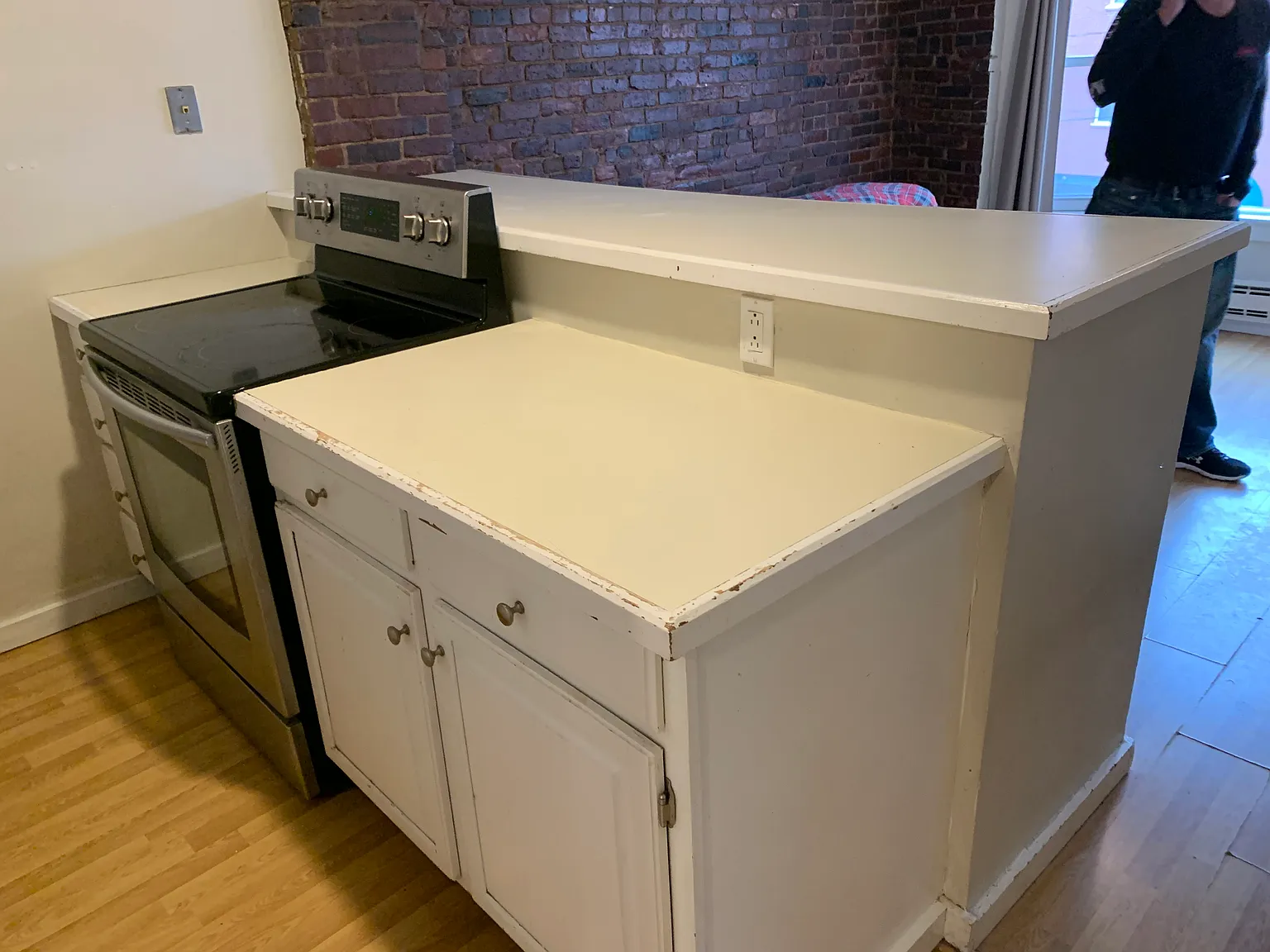 2 bed, 650 sqft, $2,000 — Photo 4
