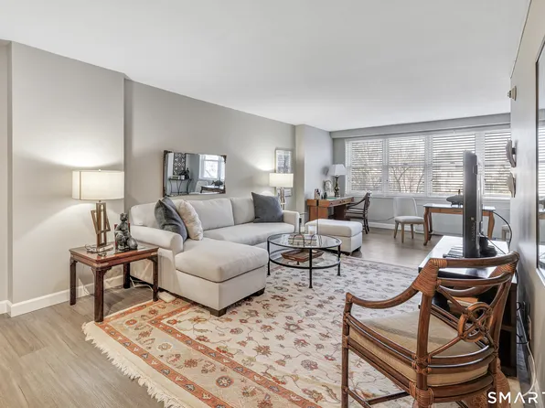 2625 Park Avenue #3J, Bridgeport, CT 06604