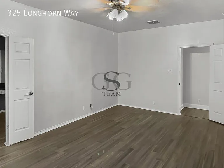 325 Longhorn Way — Photo 10