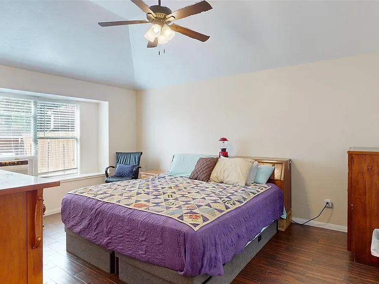6014 Knollwood Trl — Photo 12