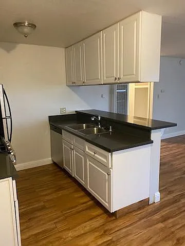 207 Electric St #G — Photo 4