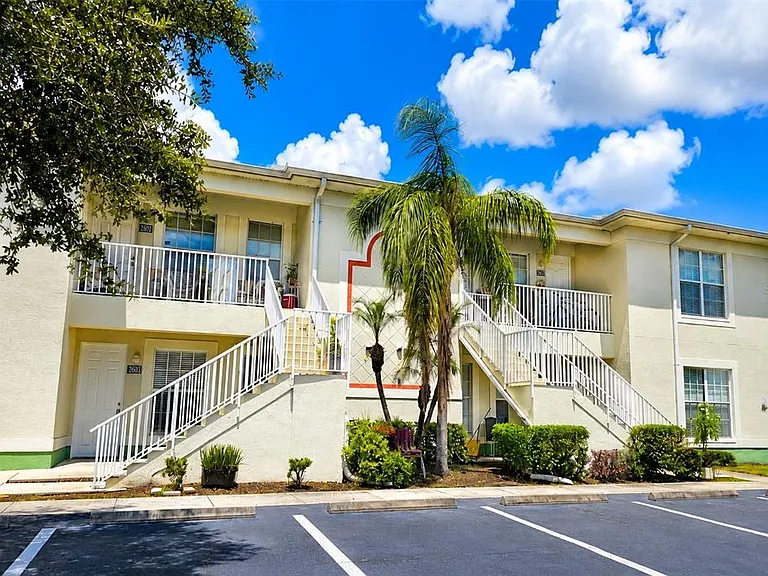 2607 River Preserve Ct #2607 — Photo 1